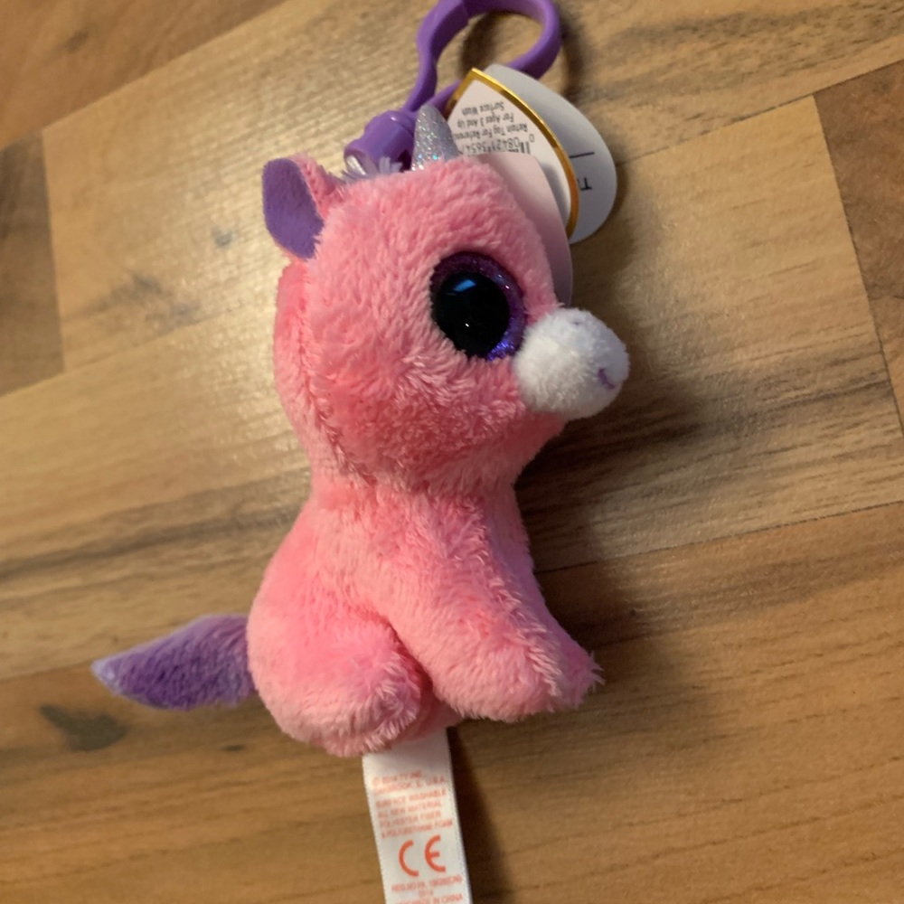 New TY Beanie Boos - MAGIC the Pink Unicorn (Glitter Eyes) (Plastic Key Clip 3”) - Picture 6 of 6